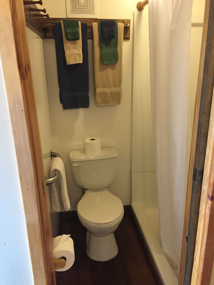 A Swan Nest Inn - photo 33