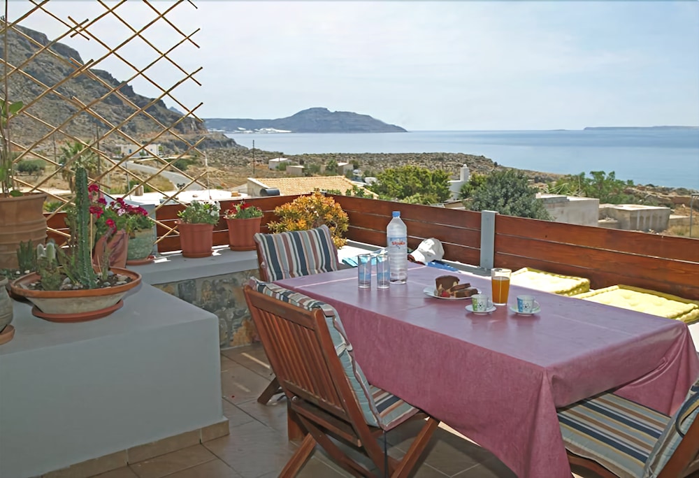 Kalo Nero Apartments — 4-Star Luxury Hotel in Sitia, Greece