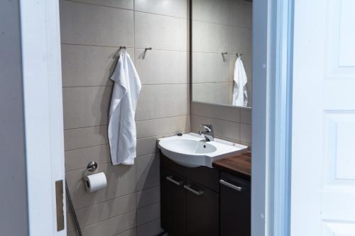 Chalets UkkoHerra 1 & 2 — 4-Star Luxury Hotel in Kuusamo, Finland