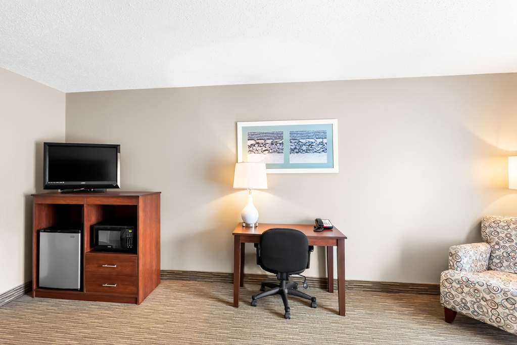 Quality Inn & Suites Gorham Riverside - photo 24