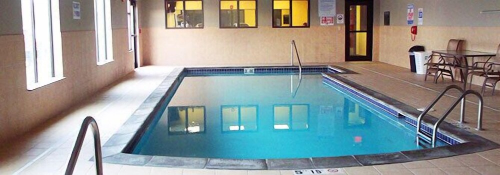Spark by Hilton Glendive - photo 18