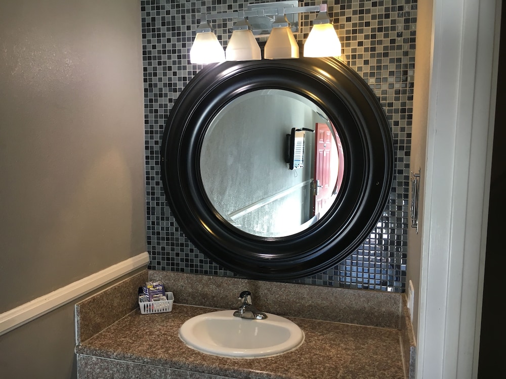 Hotel Salina Long Beach - photo 14