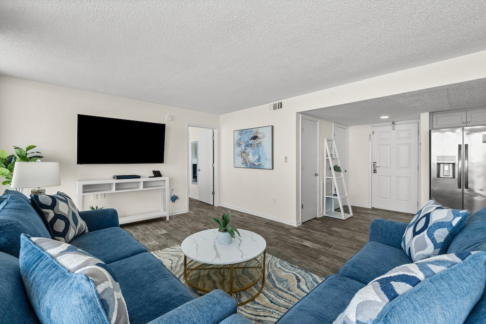 Sandpiper Beacon Beach Resort - photo 351