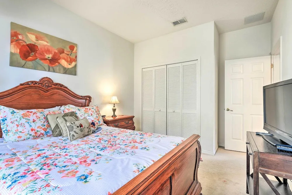 Kissimmee Condo with Resort Perks 5 Mi to Disney - photo 6