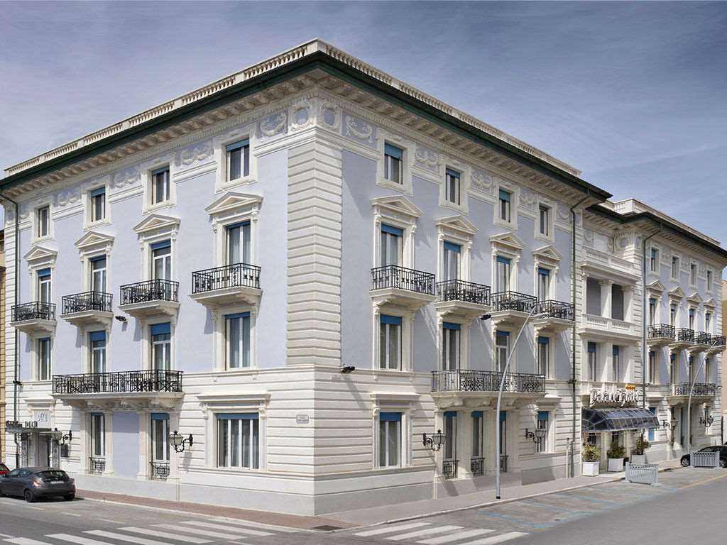 Palace Hotel - carbon neutral hotel in Viareggio