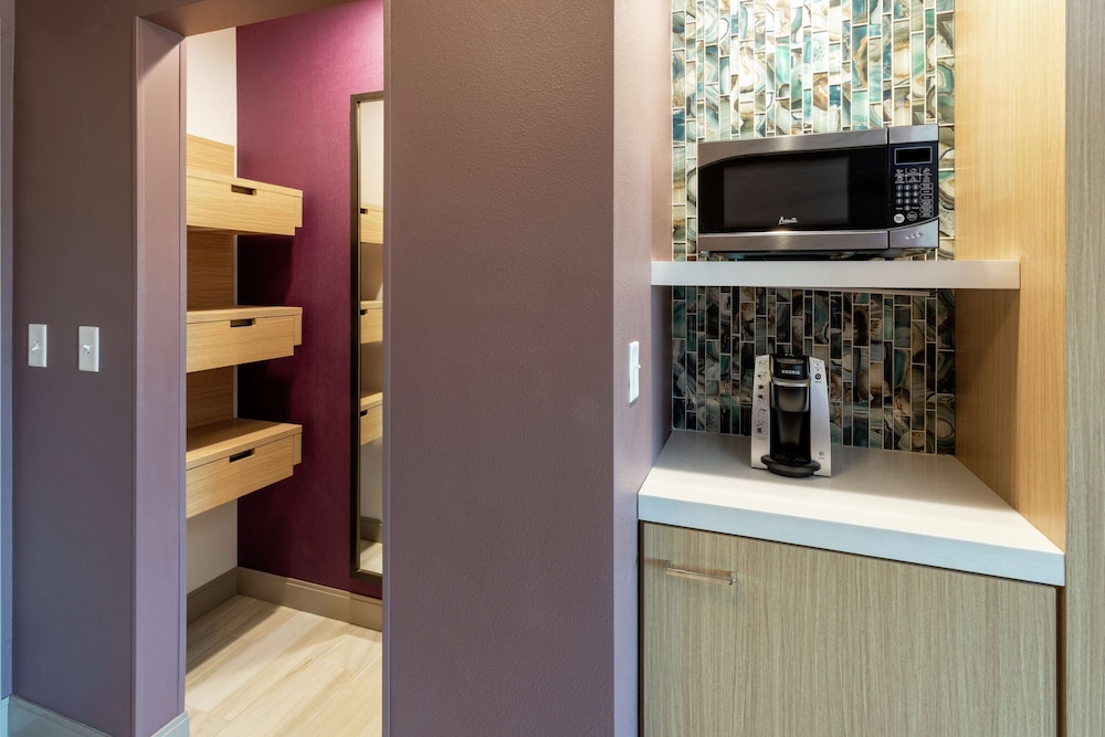 Hilton Garden Inn St. Cloud - photo 10