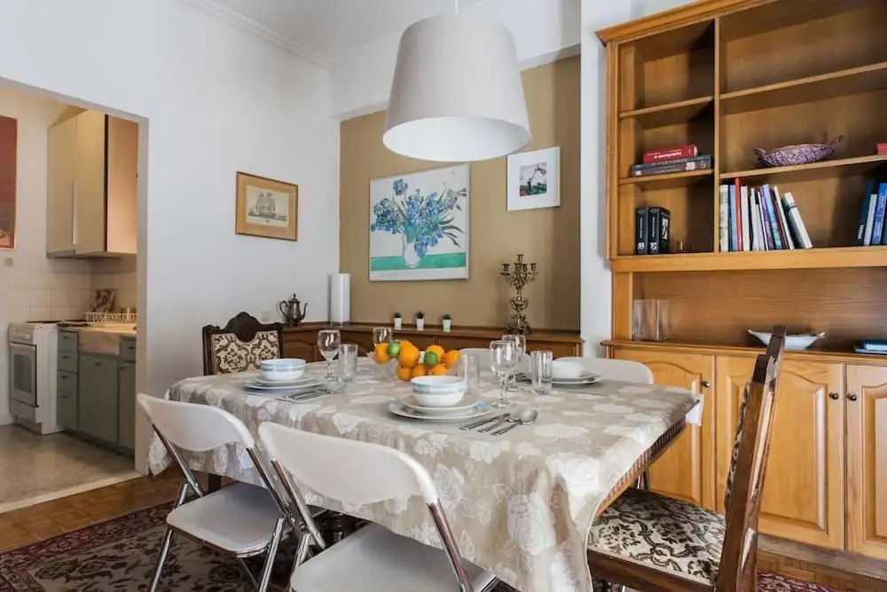 100m2 of classical beauty comfort near Syntagma — 4-Star Luxury Hotel in Athens, Greece