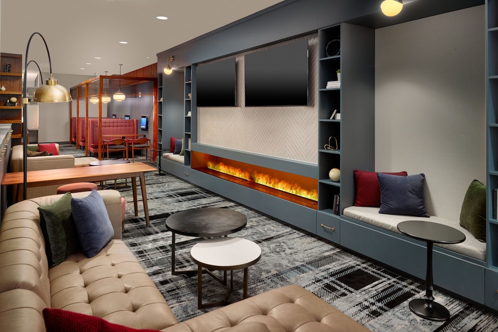 Courtyard by Marriott Washington DC Foggy Bottom - photo 2