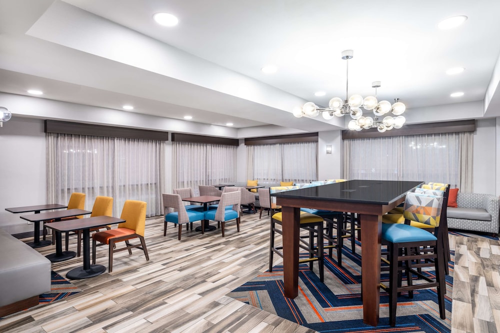 Hampton Inn Sanford - photo 38