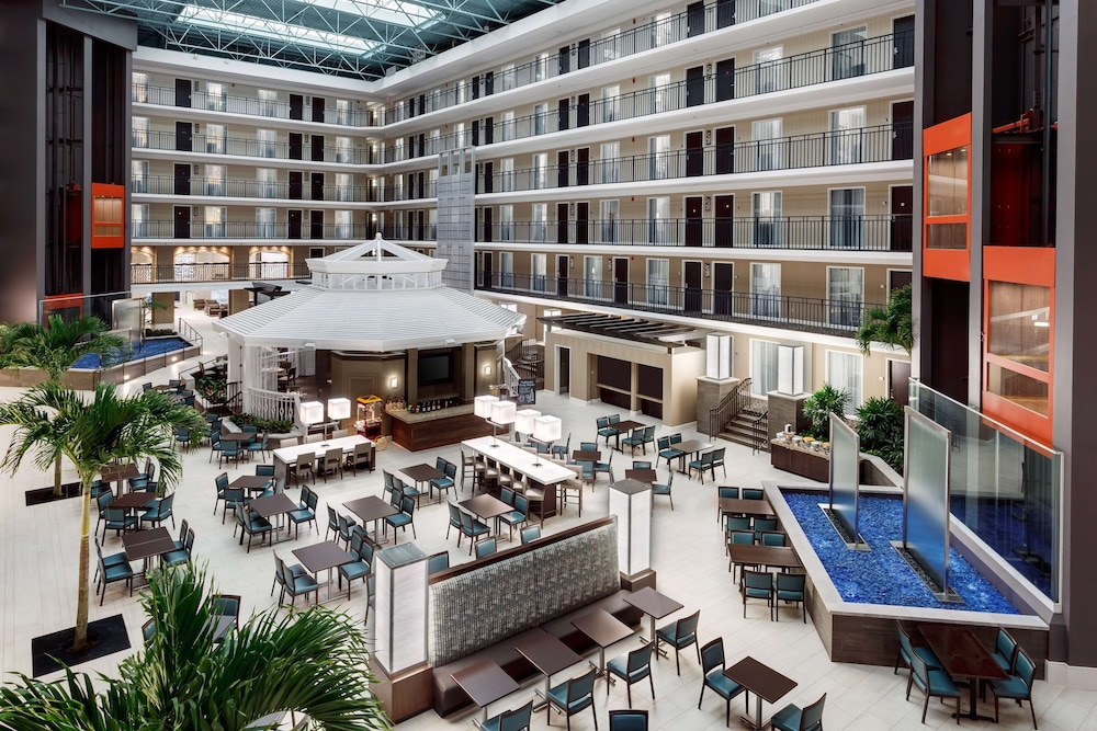 Embassy Suites by Hilton Orlando Lake Buena Vista Resort - photo 4