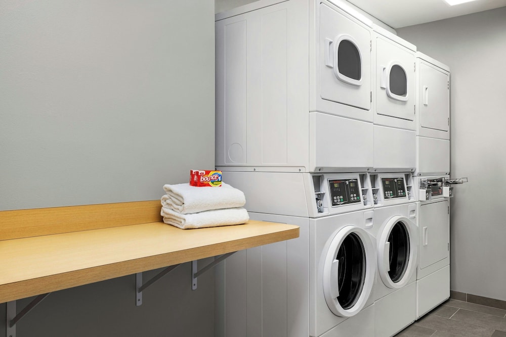 TownePlace Suites by Marriott Fort Meade National Business Park - photo 30