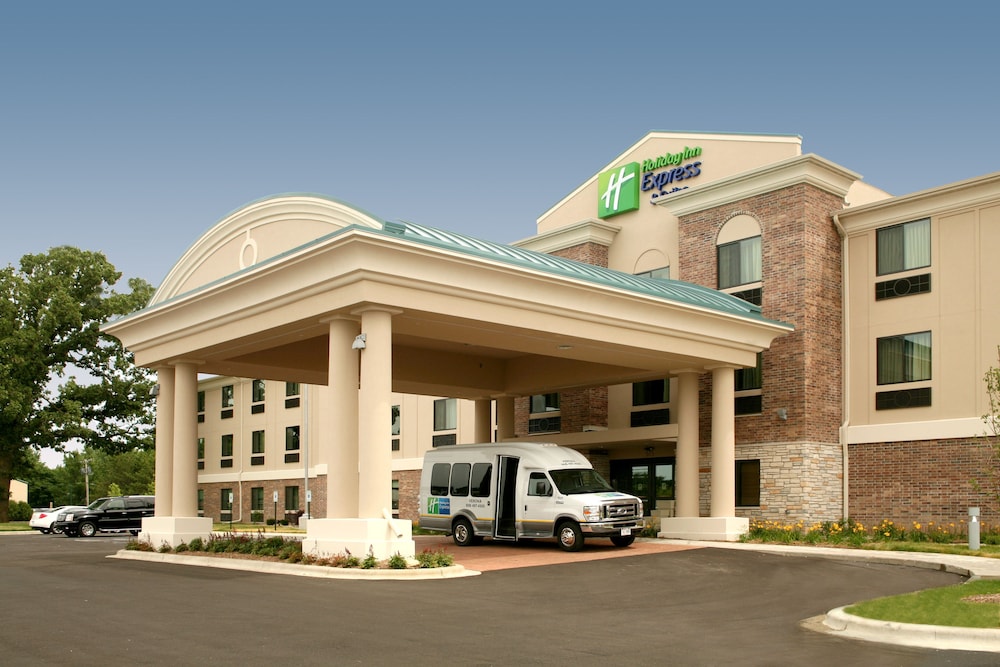 Holiday Inn Express Hotel & Suites Madison Verona an IHG Hotel - featured photo