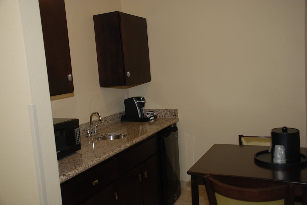 Holiday Inn Express & Suites Covington by IHG - photo 34