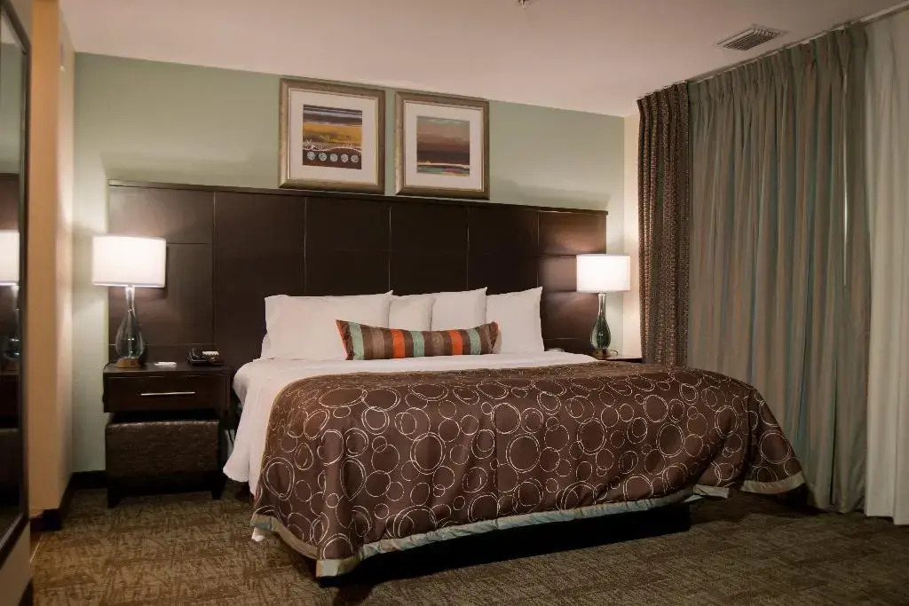 Staybridge Suites Houston NW Willowbrook - photo 13