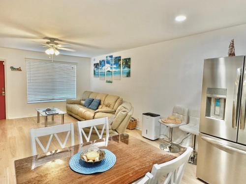Seashell 3 Seasonal Rental — 4-Star Luxury Hotel in Boynton Beach, United States