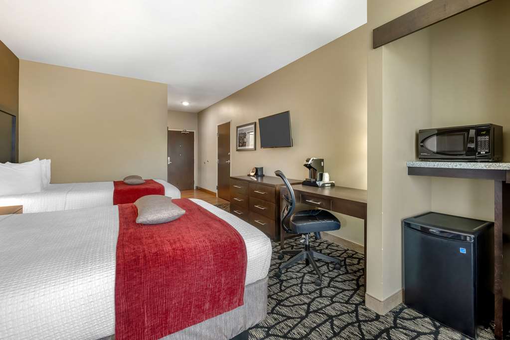 Best Western Plus Lakeview Hotel - photo 29
