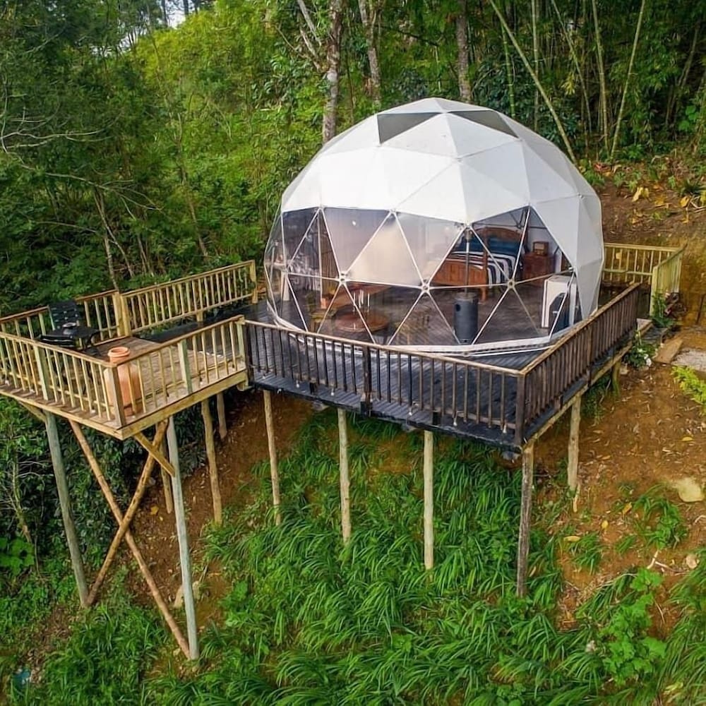 Lunamaluk Glamping By Rotamundos in San Francisco, Colombia