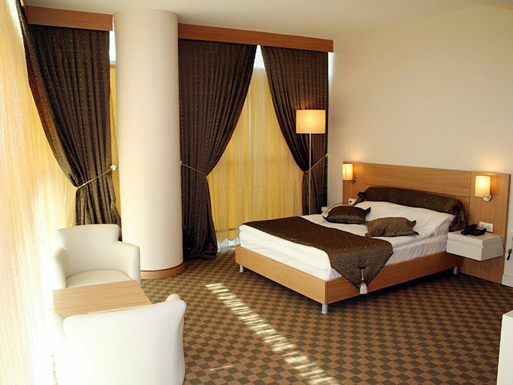Pak Otel - carbon neutral hotel in Duezce