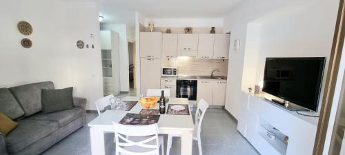 La casetta di Lauretta — 4-Star Luxury Hotel in Cefalu, Italy
