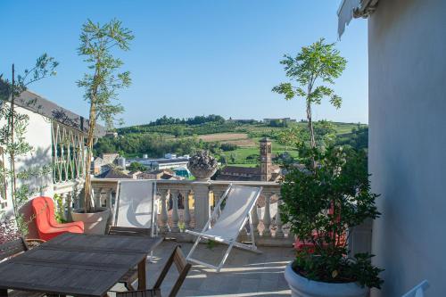 I Leoni Ruggenti Terrazza Incantata tra le Colline del Monferrato pet-friendly hotel Ottiglio