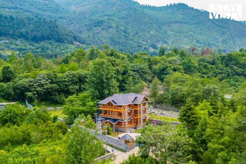 StayVista at Amritalaya Luxury Villa with Bonfire in Raison — 4-Star Luxury Hotel in Manali, India