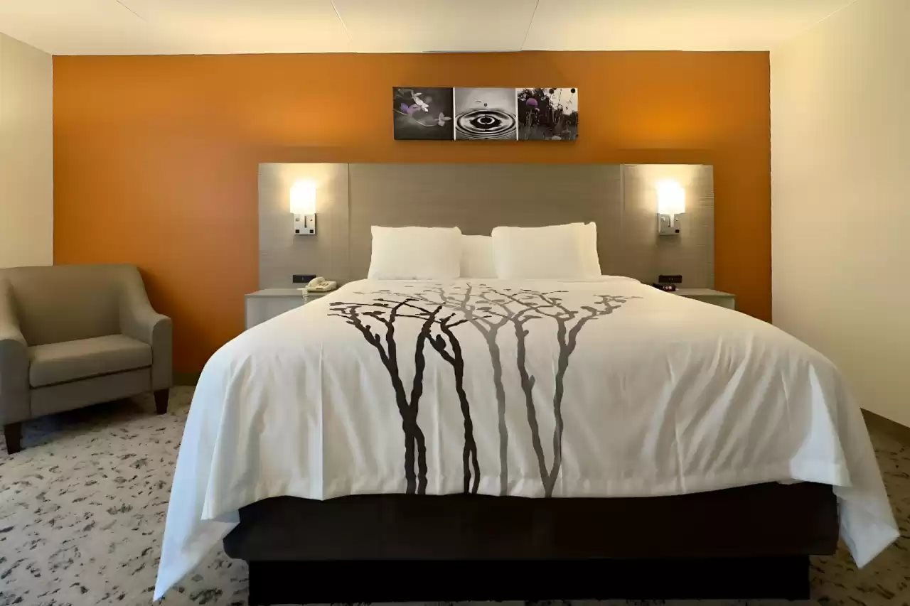 Sleep Inn Chambersburg - photo 11