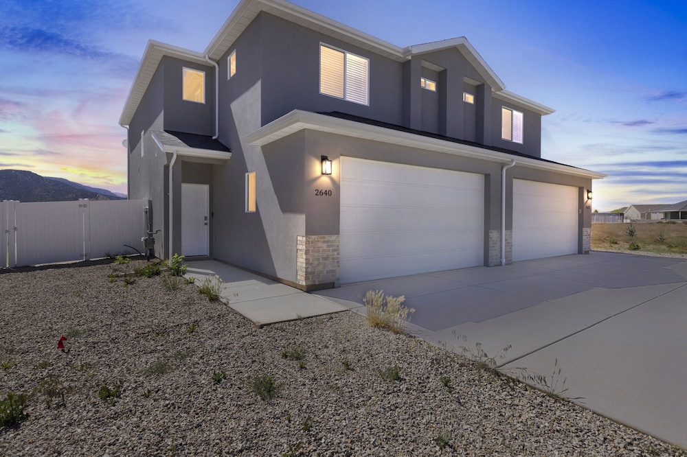 The Ideal Gateway By Redawning — Cedar City
