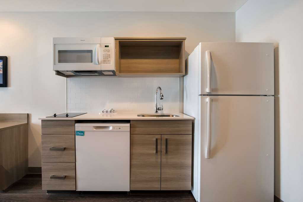 WoodSpring Suites Grand Rapids Kentwood - photo 20
