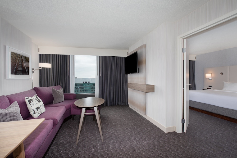 Crowne Plaza Kansas City Downtown by IHG - photo 19