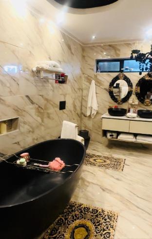 House of Versace — 4-Star Luxury Hotel in Port Elizabeth, South Africa