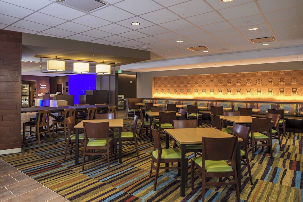 Fairfield Inn & Suites by Marriott Pittsburgh North McCandless Crossing - photo 31