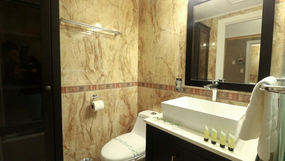 512 Parcial Ocean View Hollywood Beach Resort - photo 21