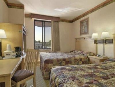 Woodside Motel - photo 3