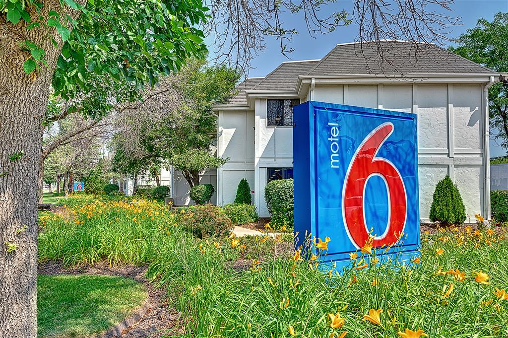Motel 6 Glenview IL Chicago North - photo 4