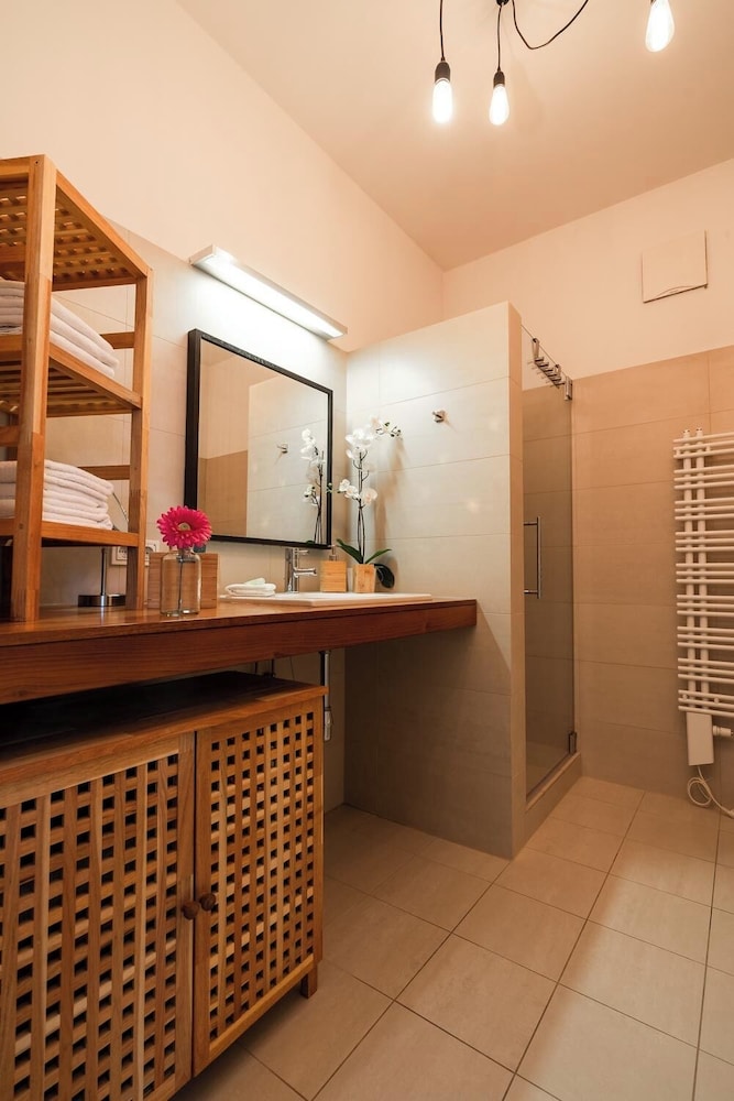 Luxury Downtown Appartement mit Garage — 4-Star Luxury Hotel in Graz, Austria