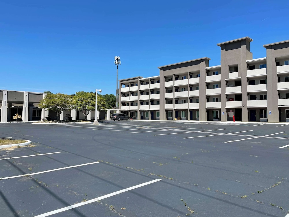 Motel 6 West Columbia SC Airport - photo 26