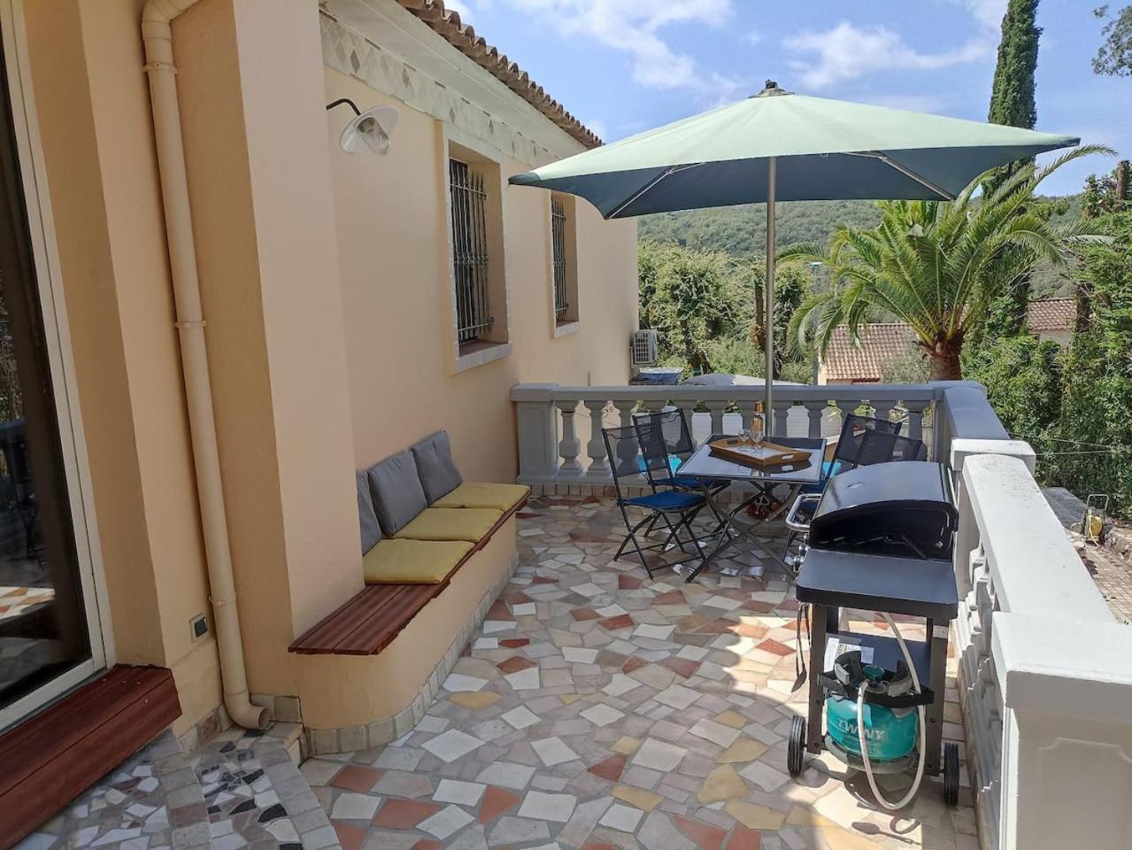 Studio with Garden And Pool - carbon neutral hotel in Biot