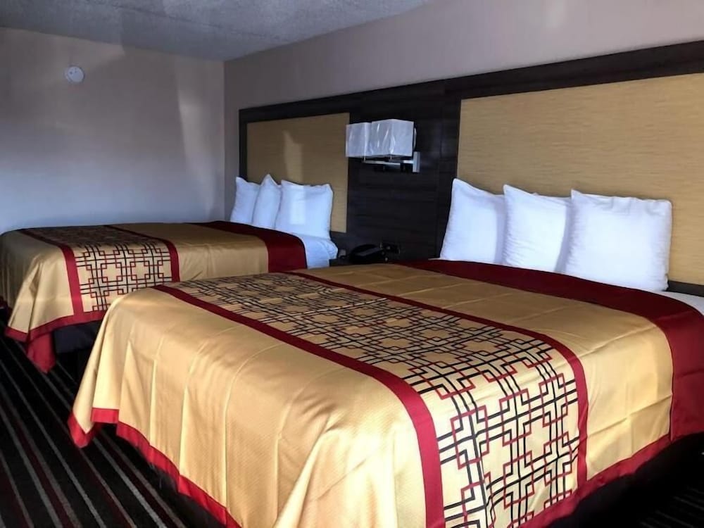 Legacy Inn Sumner - photo 20