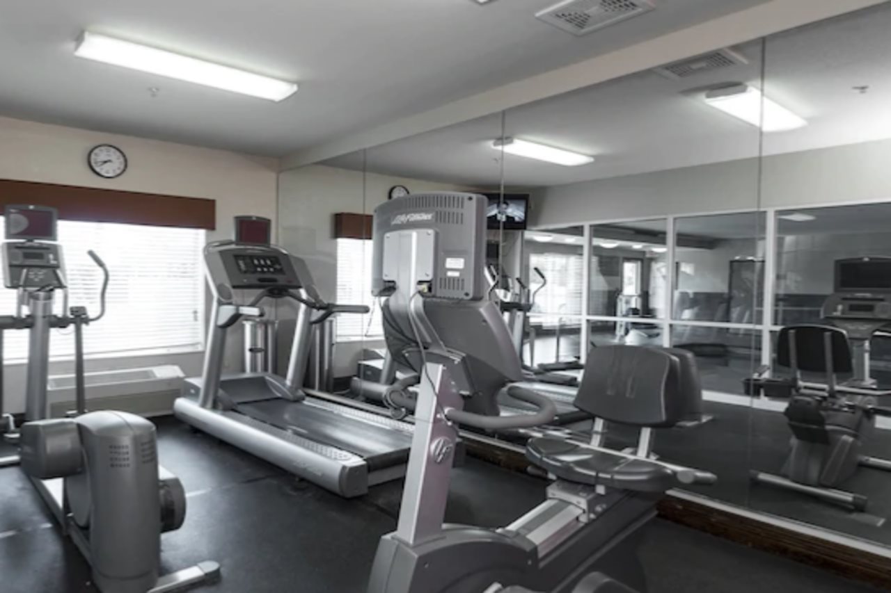 Holiday Inn Express & Suites Chicago Matteson an IHG Hotel - photo 6