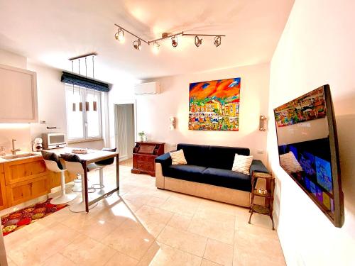 Appartamento Alice Silver — 4-Star Luxury Hotel in Bardolino, Italy