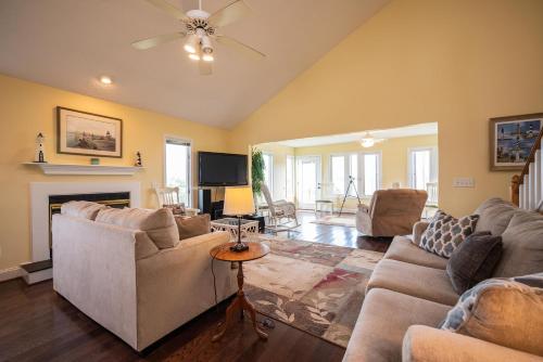 Sound Bite by Oak Island Accommodations - photo 2