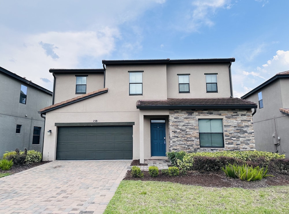 158KB Balmoral Resort - featured photo