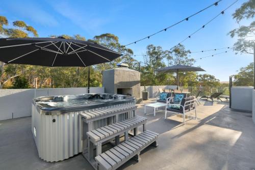 Farm Stay Jervis Bay The Rooftop in Falls Creek, Australia