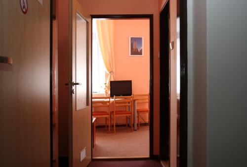 Penzion Česká Koruna — hotel in Caslav