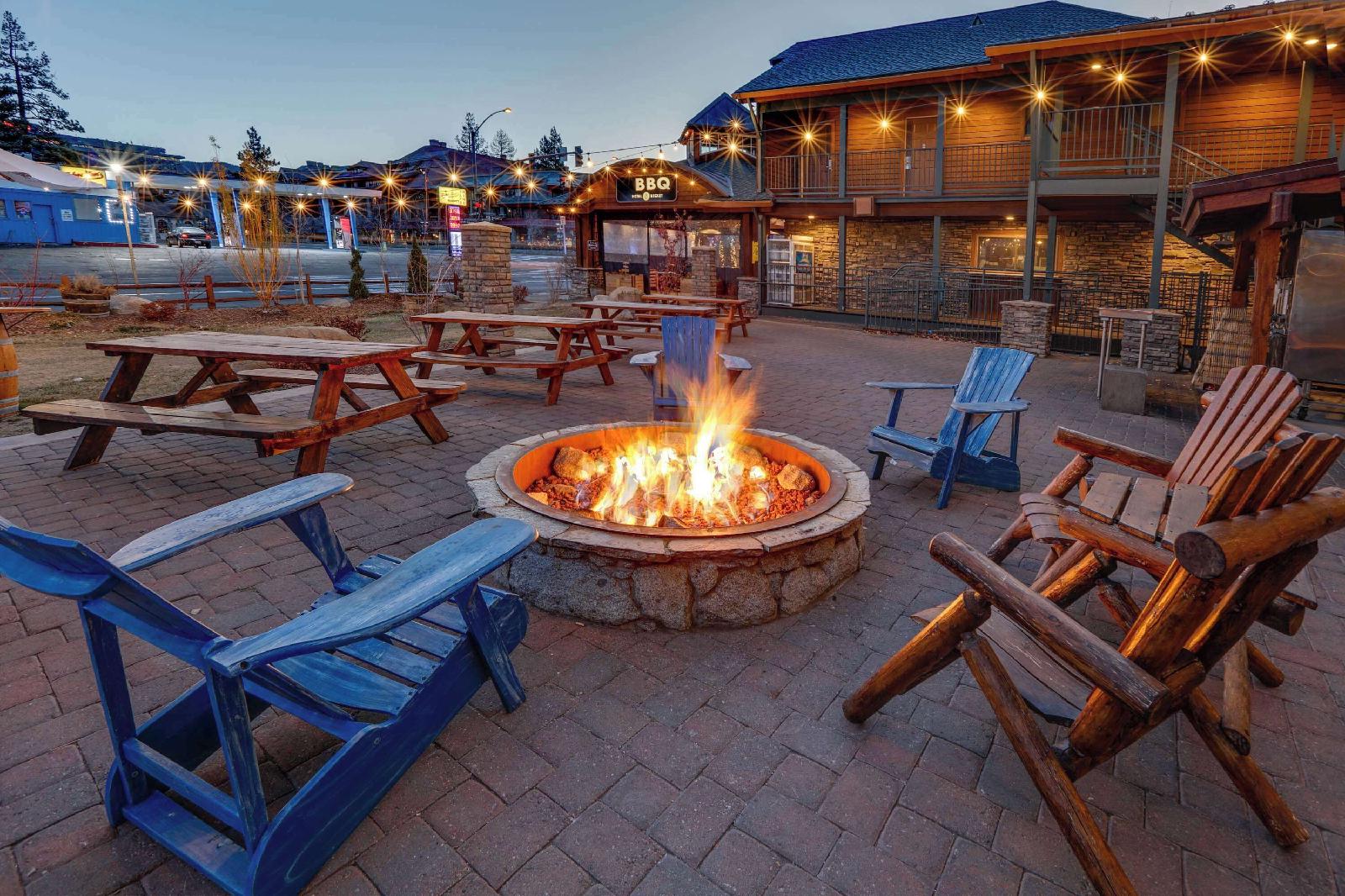 Park Tahoe Inn - photo 10