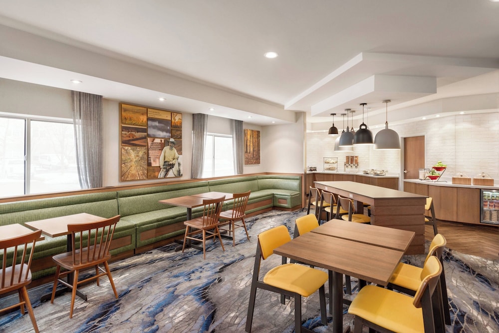 Fairfield Inn by Marriott Erie Millcreek Mall - photo 18