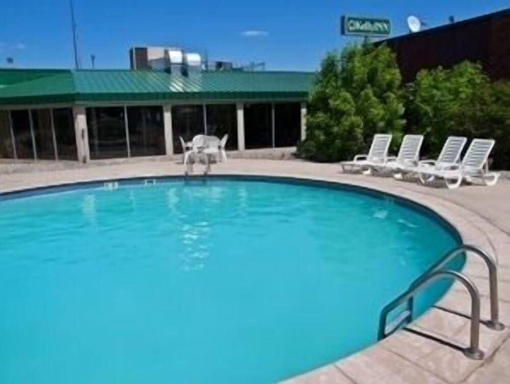 Biltmore Hotel Suites - photo 13