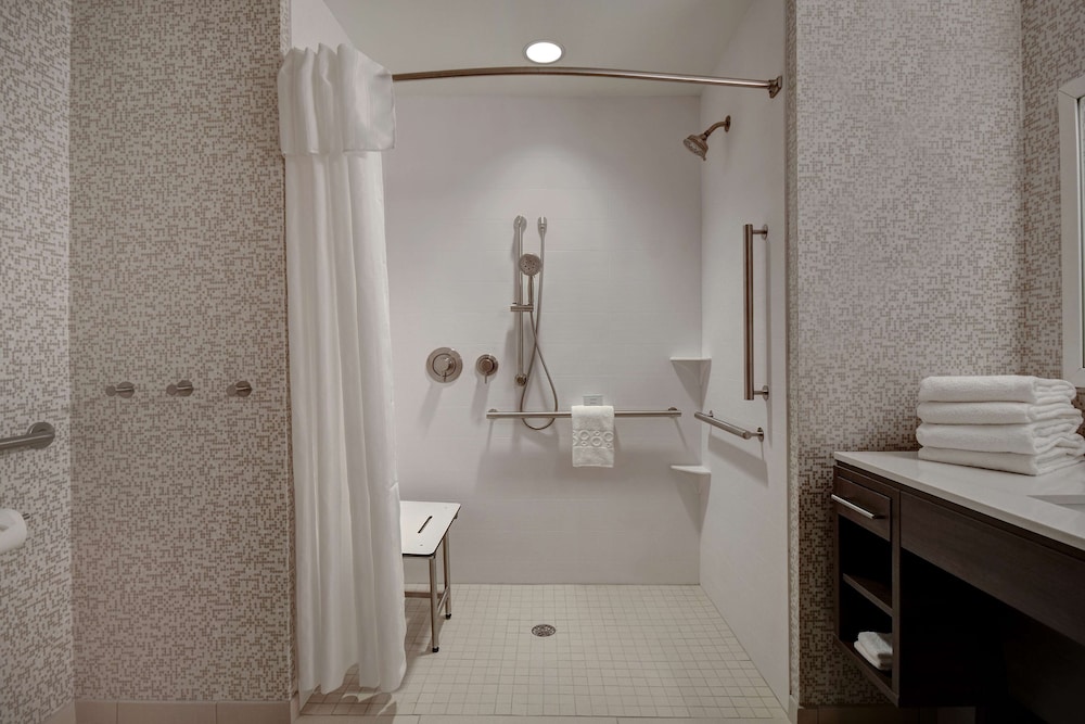 Home2 Suites by Hilton Las Vegas Northwest - photo 30