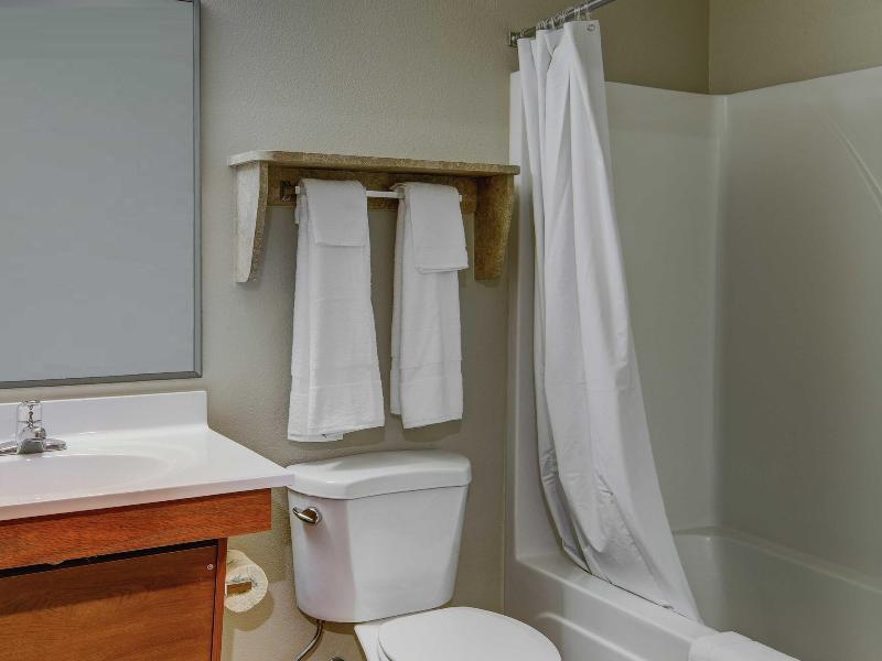 WoodSpring Suites Kansas City Mission - photo 8