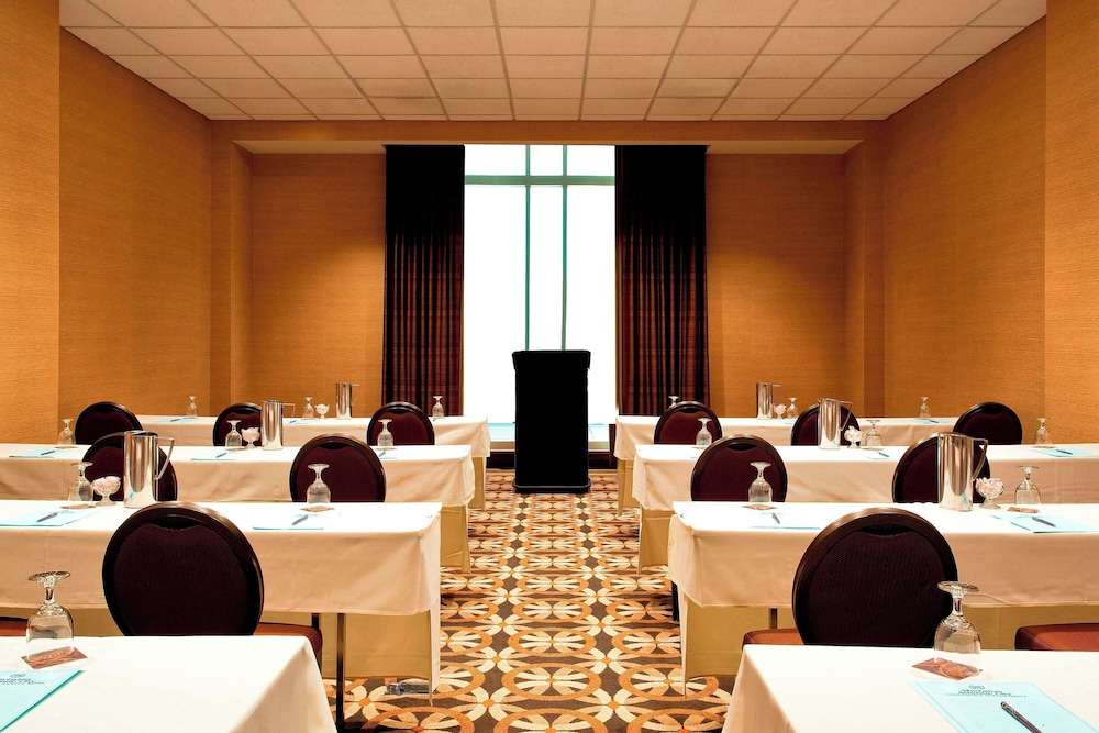 Sheraton Atlantic City Convention Center Hotel - photo 25